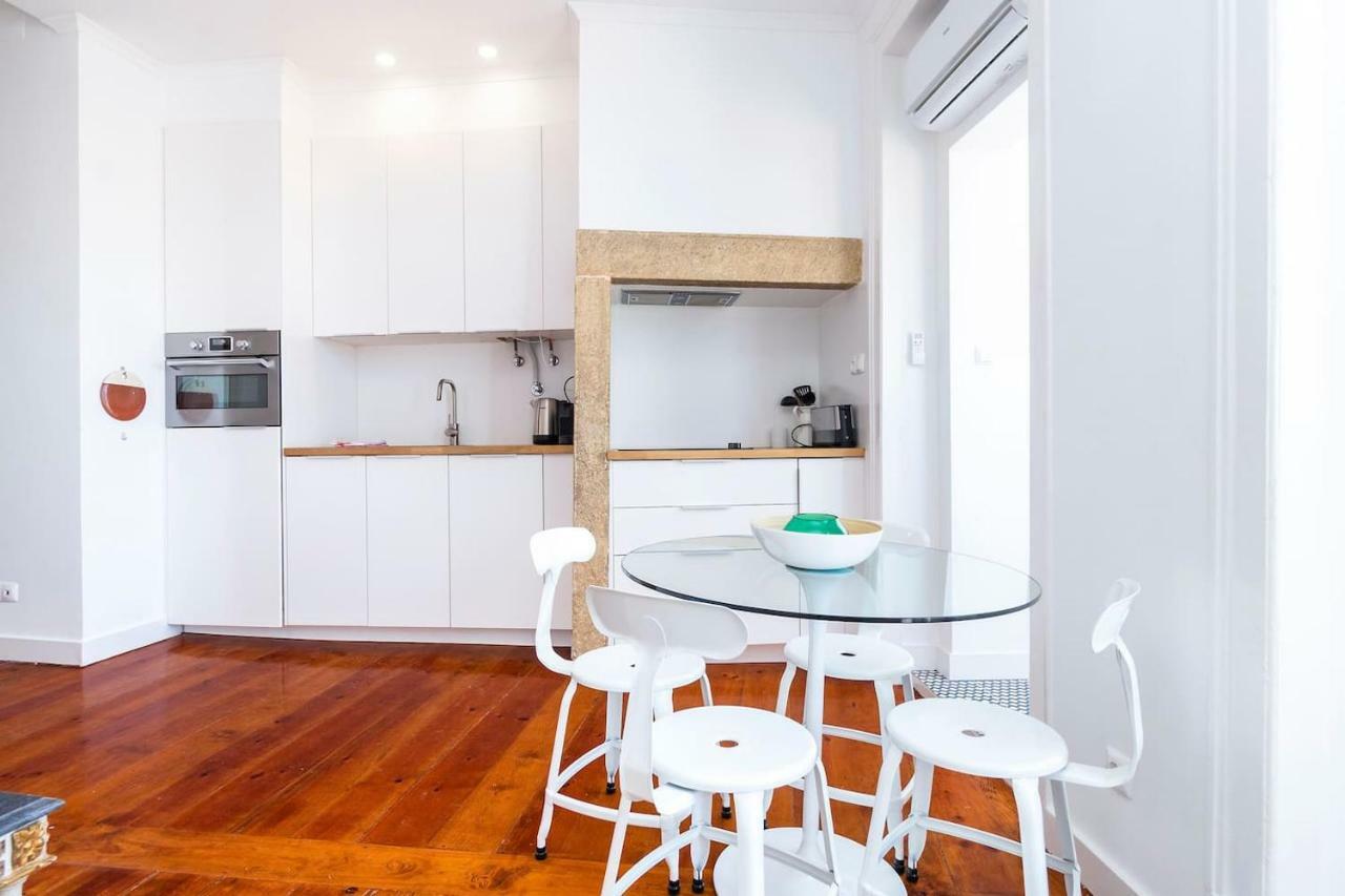 Apartment With Great Views And Aircon Lisbon